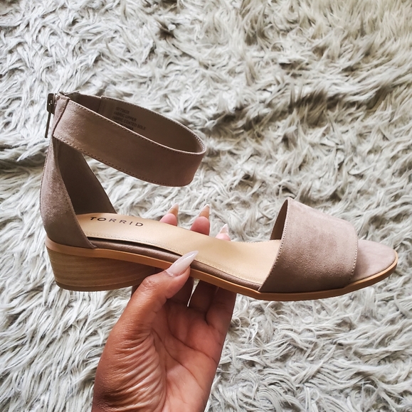 torrid Shoes - Torrid Tear Drop Ankle Strap Sandals